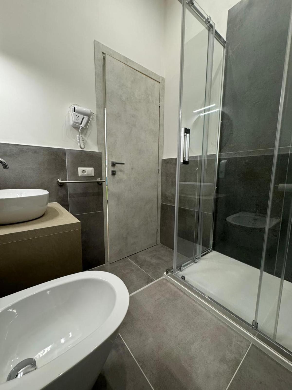 My Happy Place Rooms ปาแลร์โม ภายนอก รูปภาพ